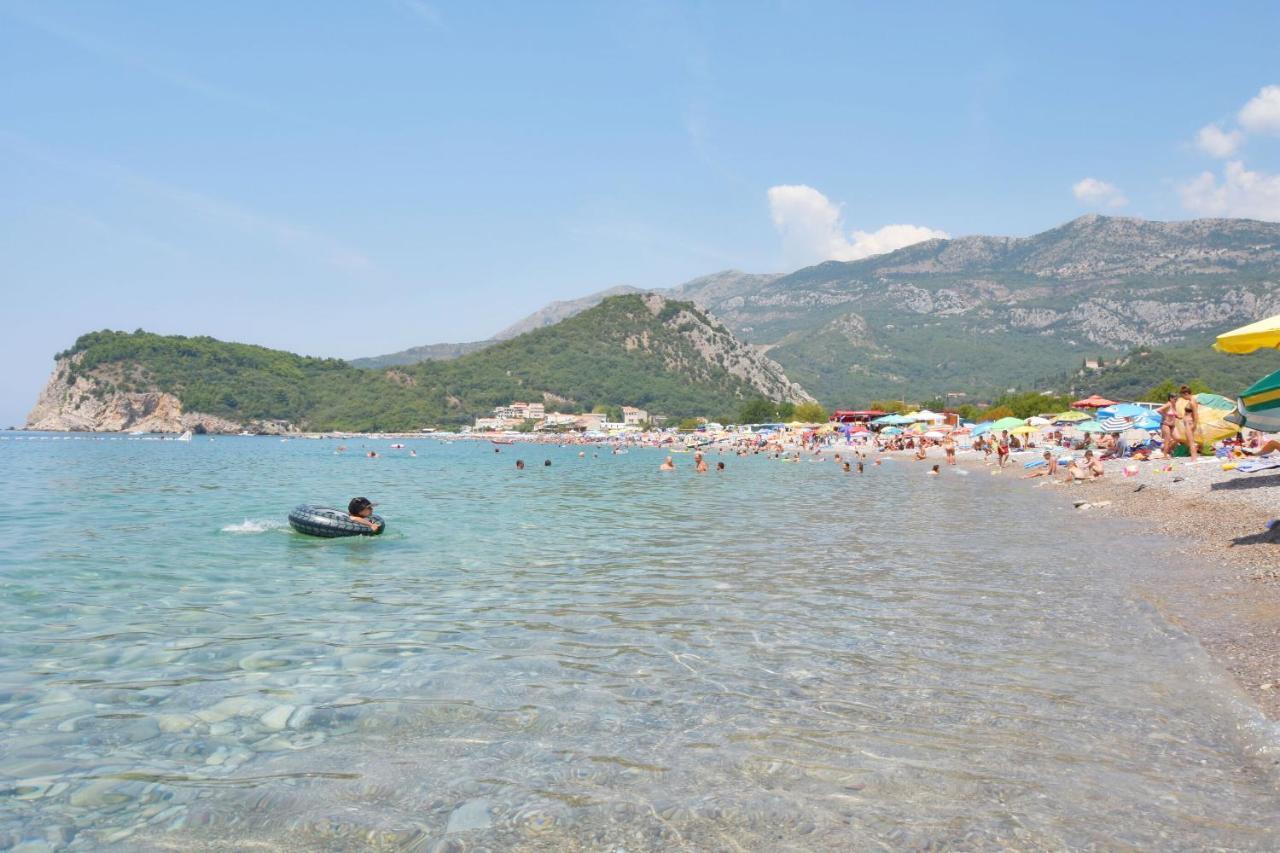 Apartments Siljak Petrovac Exteriör bild
