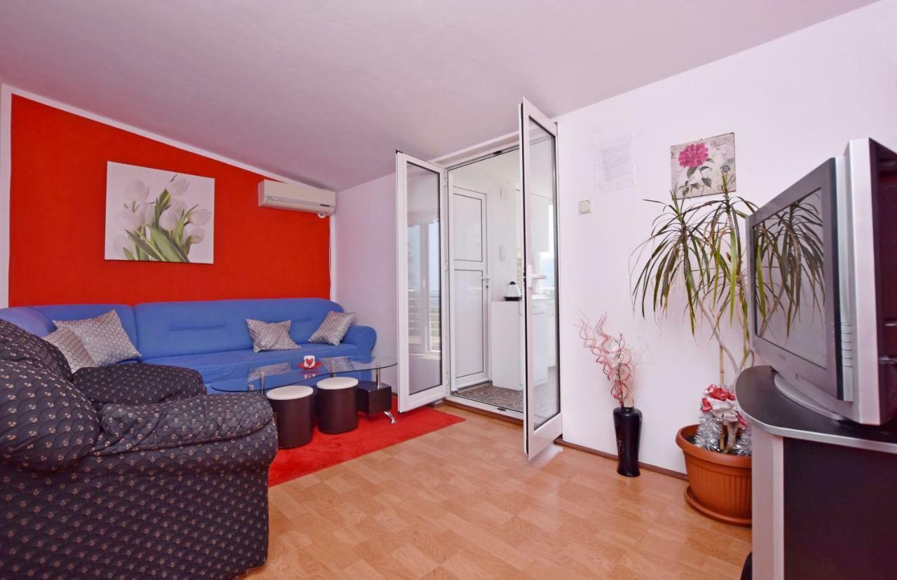 Apartments Siljak Petrovac Exteriör bild