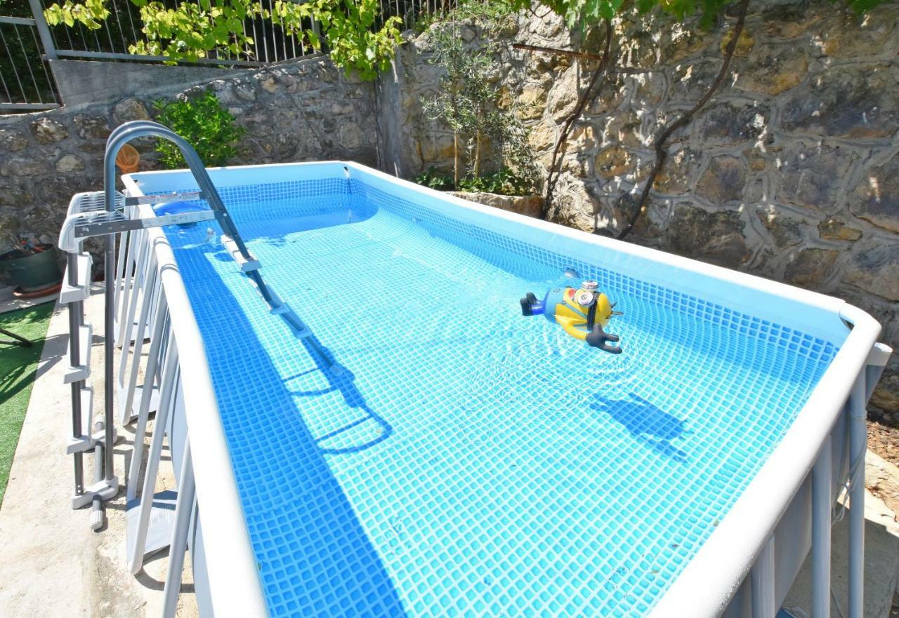 Apartments Siljak Petrovac Exteriör bild